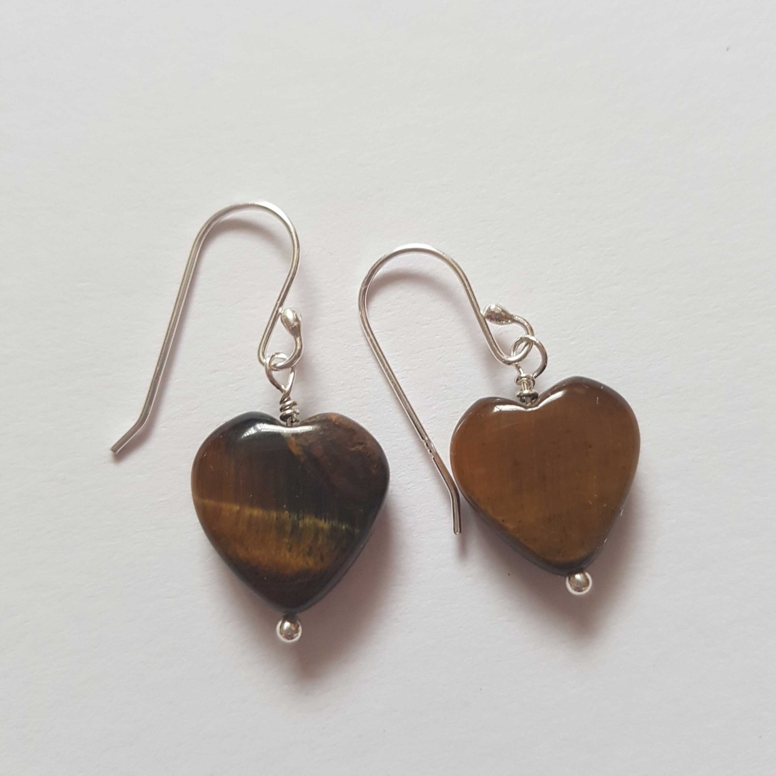 Tiger's-Eye-Heart-Earrings 31EGS01